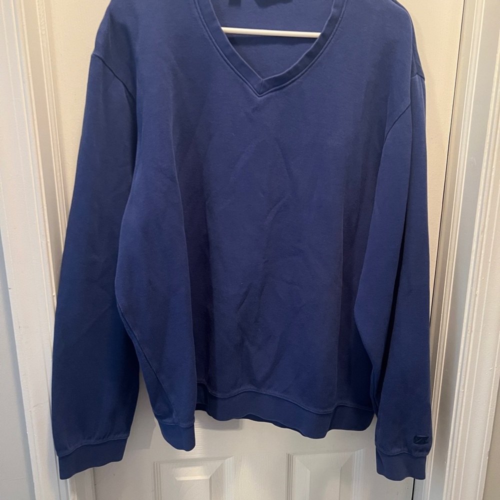 Men's Blue Cutter & Buck V-Neck Sweater, XL
